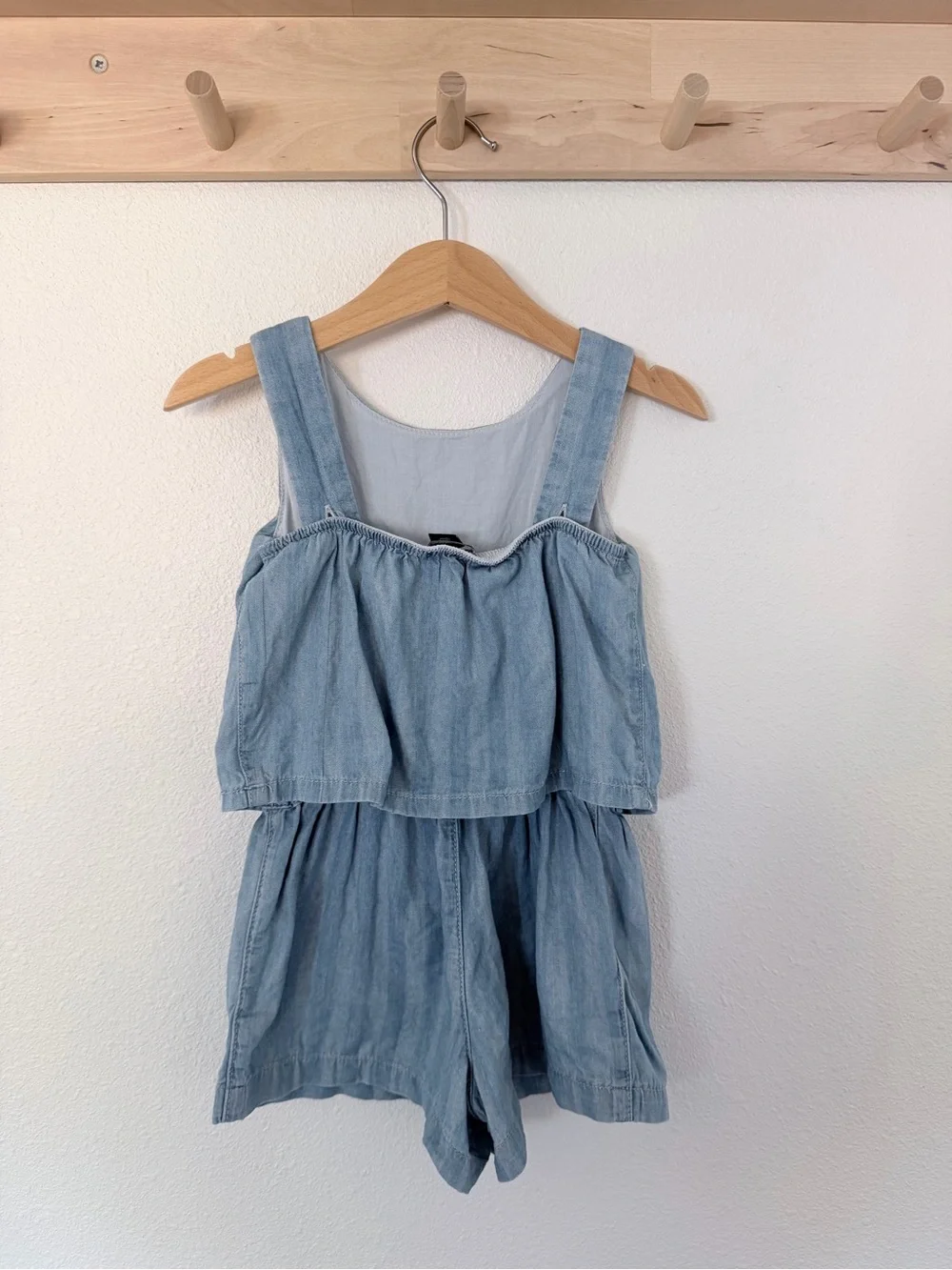 GAP light blue